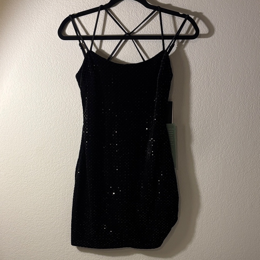 City Triangles Black Sequin Bodycon Mini Dress Thin Straps - Picture 2 of 14